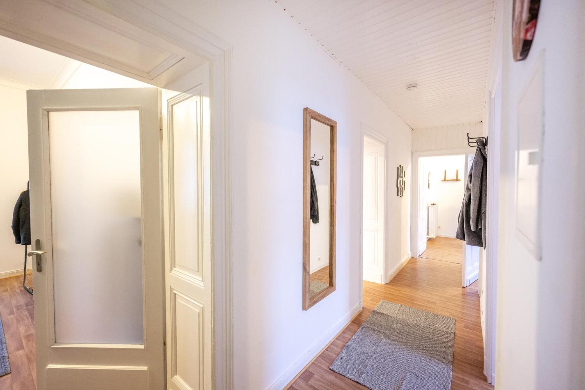 Suedstadt-Oase 1 Komfort Mit 2 Sz Und Balkon コブレンツ エクステリア 写真
