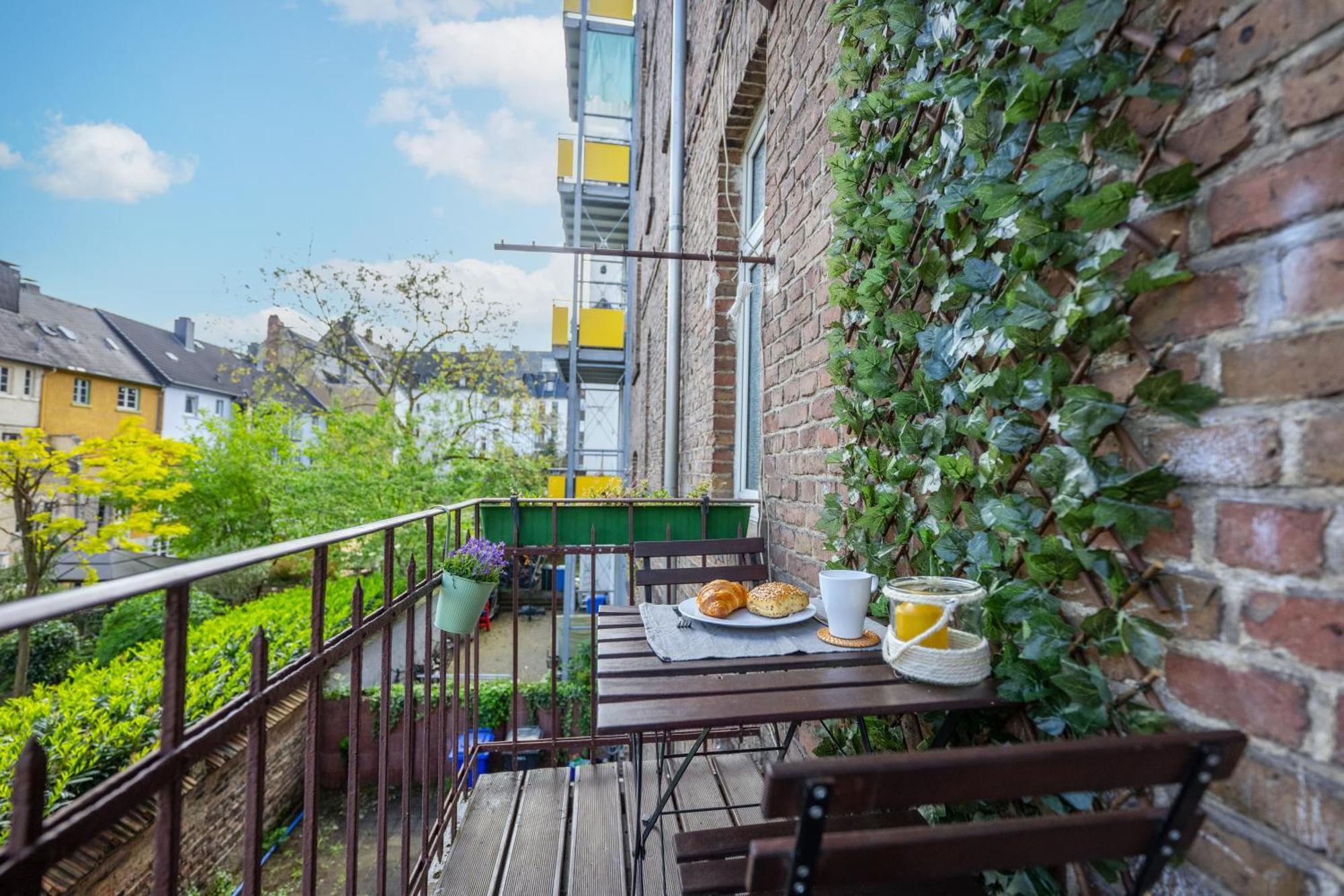 Suedstadt-Oase 1 Komfort Mit 2 Sz Und Balkon コブレンツ エクステリア 写真